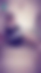 janicee : 露出肩頸的肌膚♥️脫下高跟鞋👠
地板上短裙下的美腿😈
想看穿這套衣服的炮機影片可以私訊詢問💙
on the floor🌹