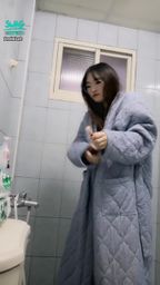 minicat : 私拍完洗澡咯~