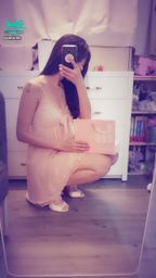 janicee : 認真看書的模樣👀
氣質系夢幻女友💗
粉色睡衣配上背後的粉紅色炮機💛
想看炮機影片的私我唷😈
romantic pink💋