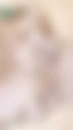 chichibabe : 泡泡滑過奶頭 不自覺硬了起來
一邊搓揉 還有點爽
呻吟揉奶洗香香 不知道會不會出不去浴室的門
77碗公奶圓啊圓 陪你過元宵🏮