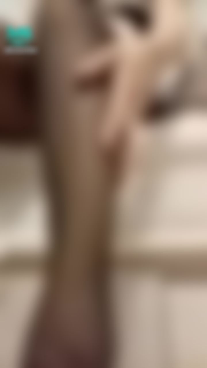 loveevelyn : 黑絲誘惑~性感貓女僕裝
這個觸感真的很好
把自己顧得有質感很重要
#SWAG騎人節
我有個秘密，需要嘴對嘴告訴你。
當你的夢幻女友，好嗎？