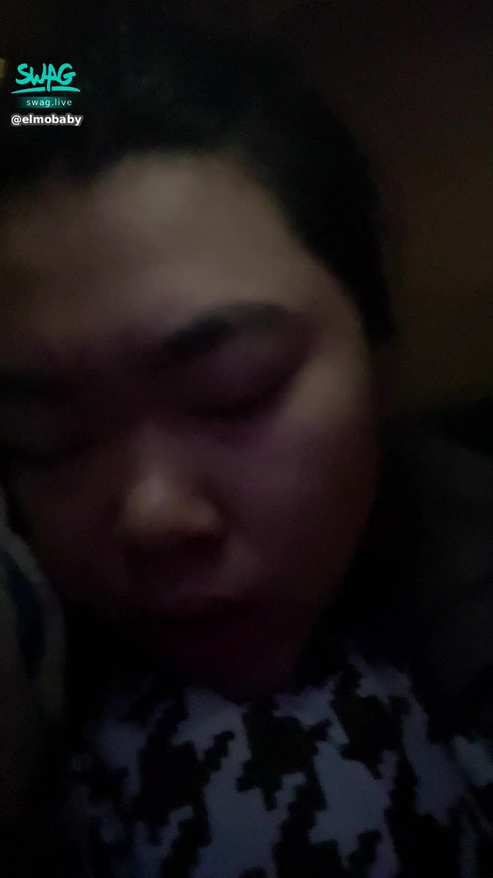 elmobaby : 今天打疫苗😫😫😫