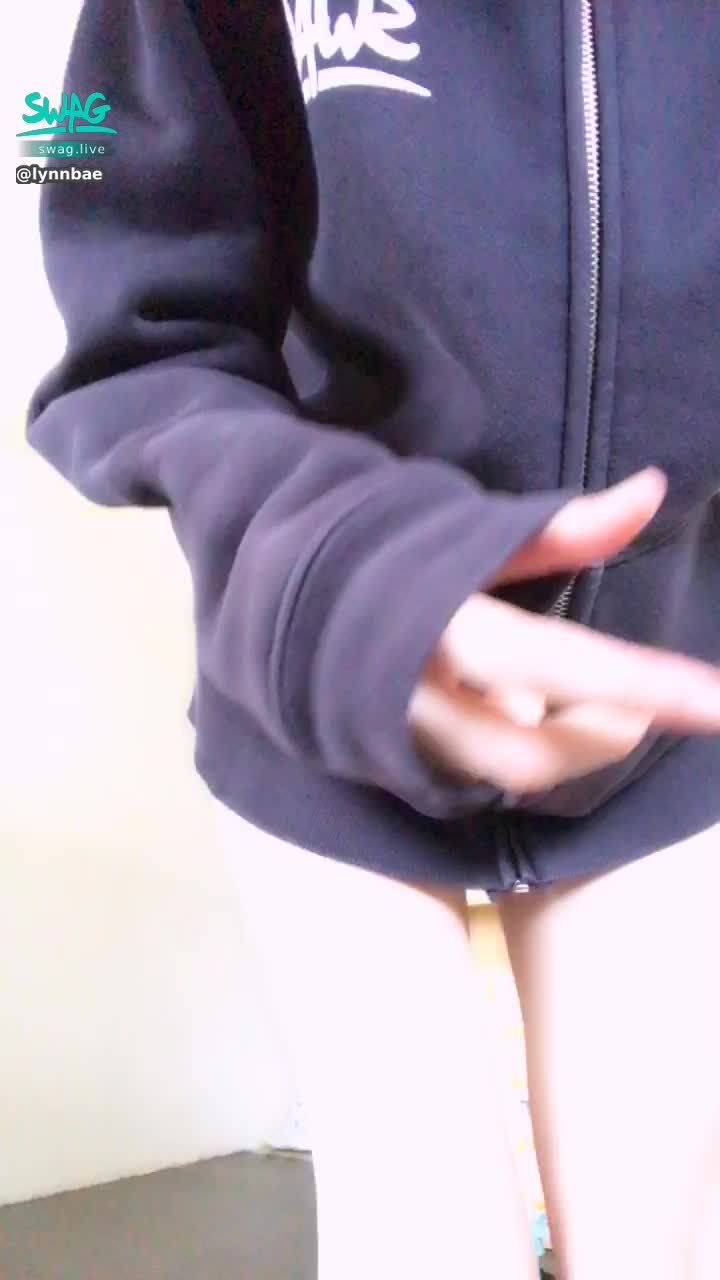lynnbae : 儘管我⋯ 一直認為按讚是一種需要苦苦追尋的東西💦