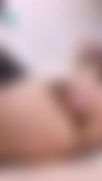 kathyicup : 強烈抽插🔞用棒棒快速插自己的小穴發出啪啪的聲音好像真的在做愛⋯都插到流出白汁⋯舒服的直喊用力插我的小穴好不好❤️