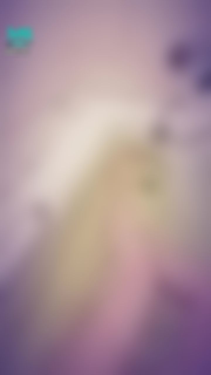  : 放鬆的泡澡時光🛁
橘子口味的香氣💦
浴缸裡的美腿👠
bathing time❤️