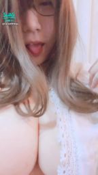 nanalittlepupy : 你的老婆已上線🌼今晚你要幾點回家