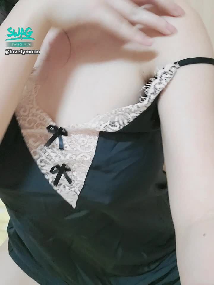 lovelymoon : 今日農民曆，新北地區宜上空下空 （露點點了）滿秒
