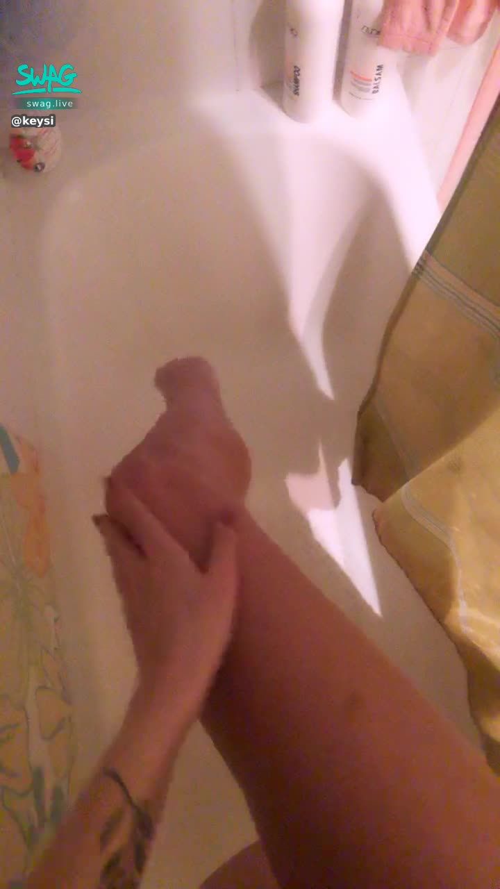  : showing off my hot long legs!