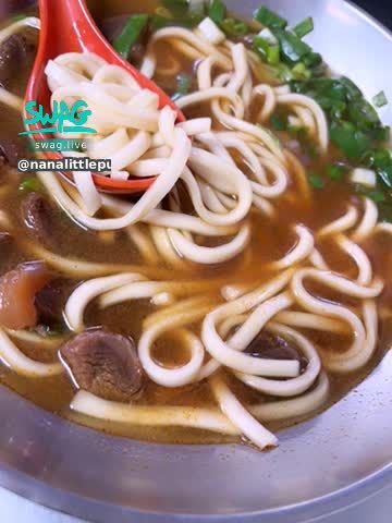 nanalittlepupy : 差點嗆到😂
哥哥吃了嗎