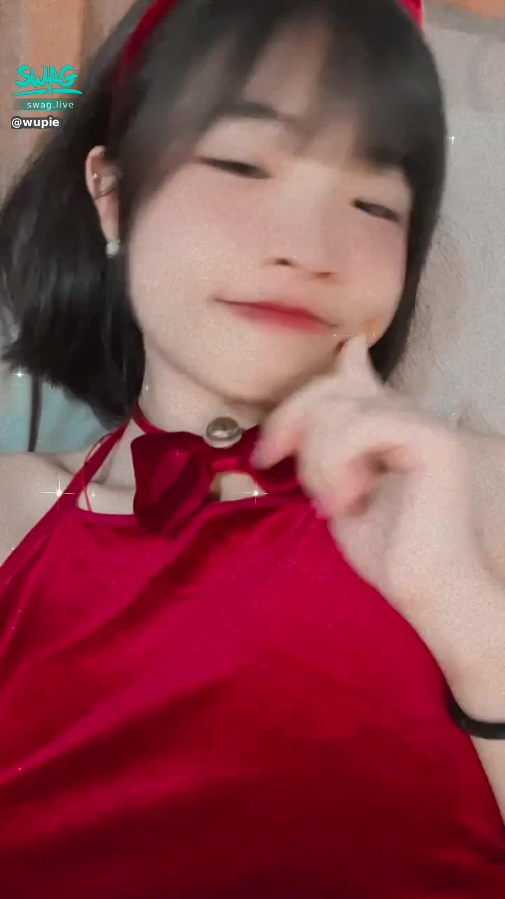  : Do you like me? ❤️ Like wet news like
Let me chat with you and let you cum 😍😍😍
#泡芙 #我手不大但握住你剛好 😘