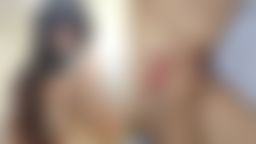c*******i : 睡著的熙熙
被偷偷靠近撫摸
最後插入
讓熙熙驚醒
爽的小肉穴全濕透