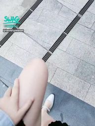 lovelymoon : 喜歡美腿的快來呀