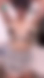 v******s : 戰服甩奶💦💦💦哎唷這個真的該遮的都沒遮到,有夠害羞😳😳😳
#女僕裝