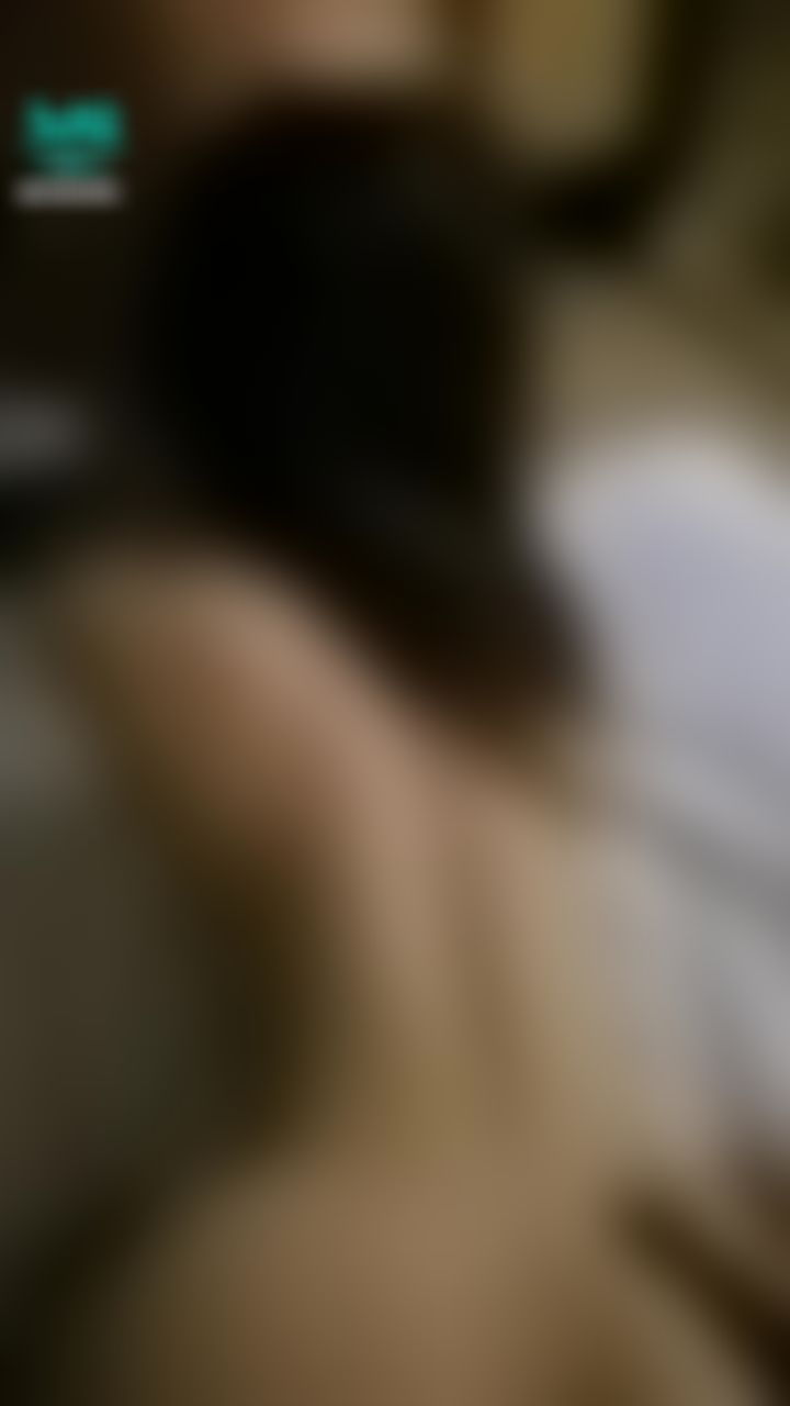 miababe : 我最愛的姿勢😍😍就是喜歡被前後塞滿的感覺😋😋只有3P才能做到這個姿勢🔥🔥🔥