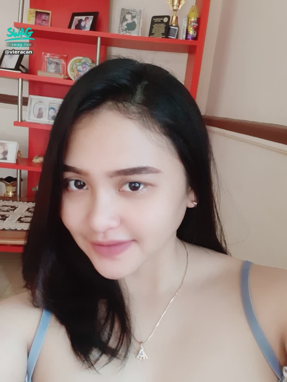 vieracan : happy watching flix and story babe💖