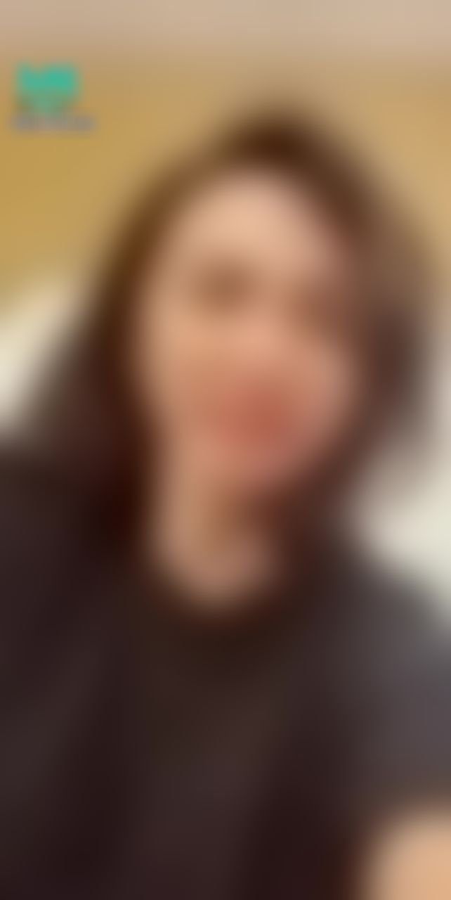 k*********a : 有這樣的女友躺在床上😋 你幾點回家？