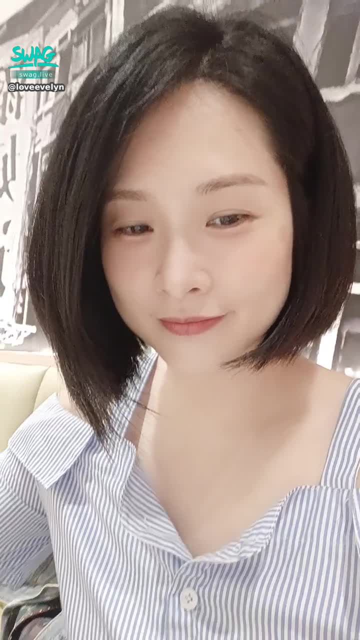  : New look with hair cut
Come and see Tim Good Luck recommended by Yueer lovelymoon
just around the corner 🤭🍜🧆 foodie

Rider's Day Confession:
I am relieved to see you, and put my heart on your side.