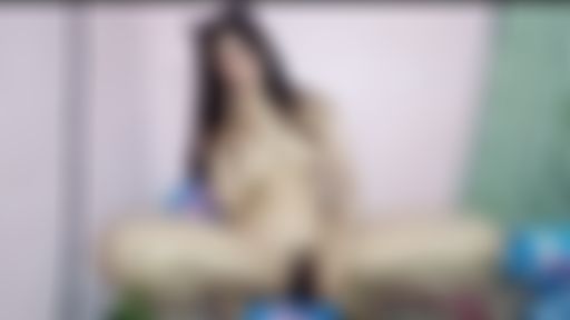 sweethella : I Love Playing at Home Alone