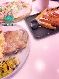 feifeibebe : 今日有約❤️ 早午餐吃起來❗️
現在刷五架飛機✈️即可跟菲菲吃飯約會❗️