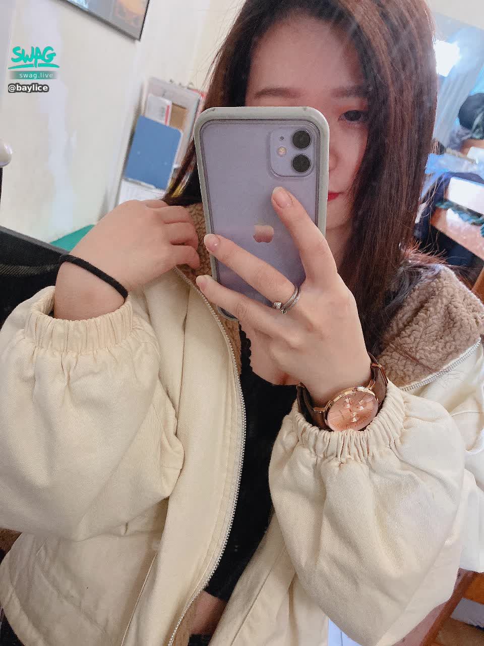 baylice : 騎人節告白：

看到你就放心了，把我的心放在你那邊。
#騎人節告白
SWAG白色騎人節