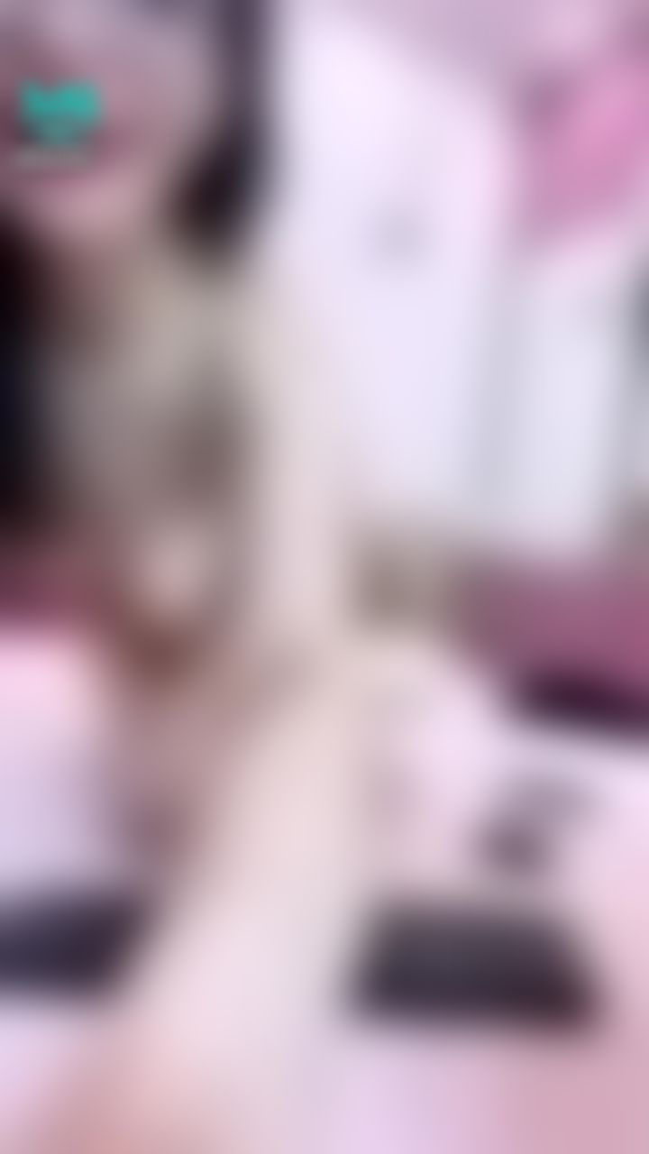 a*****n : #nakedtits #sexyvoice #naughty