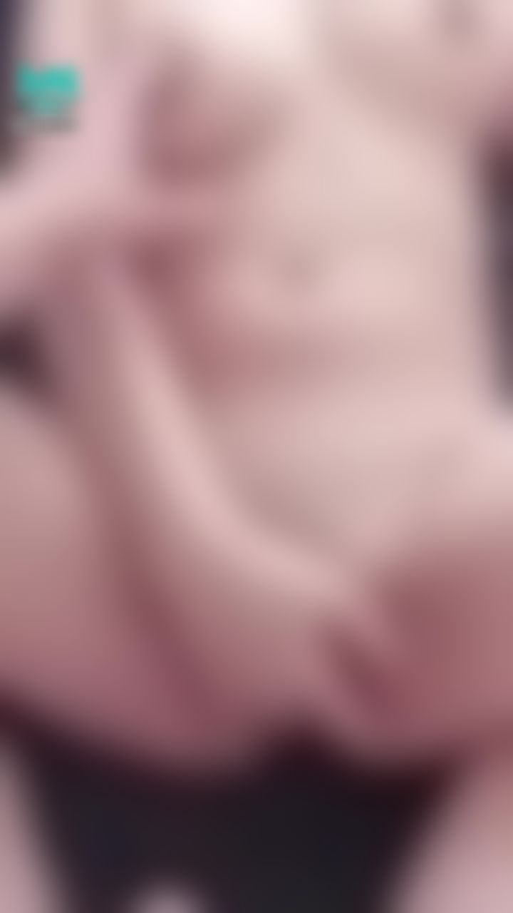  : 💕寧寧小騷貨💕腿打開開好想被用力的操😳