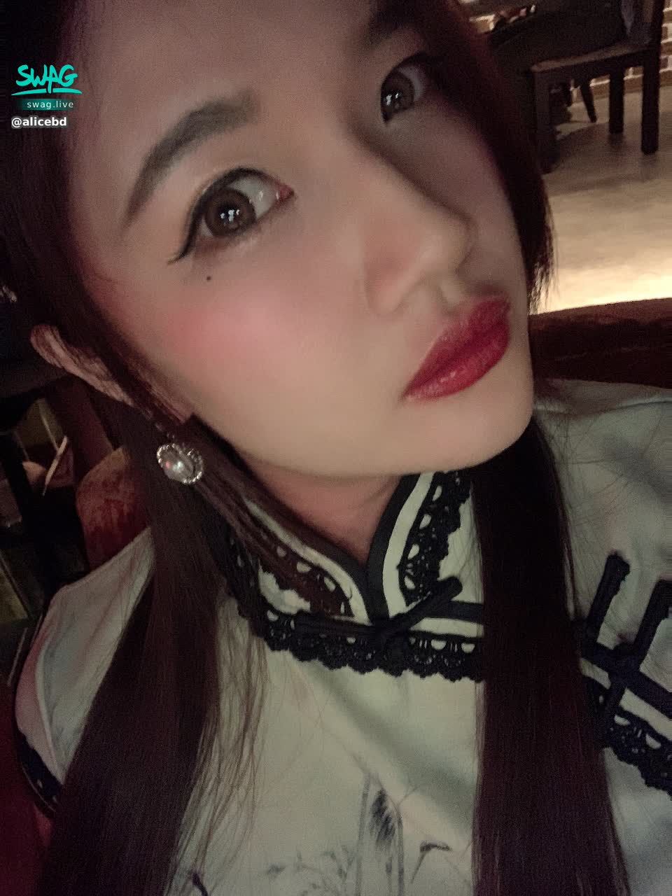 alicebd : 哥哥們是不是想我了～～


#swag最正 #Alice #alicebd#愛麗絲絲 #愛麗絲帶你夢遊去 #性感 #大奶🔥 #sexy #巨乳 #可愛 #誘惑 #生活 #騷 #奶 #sexygirl