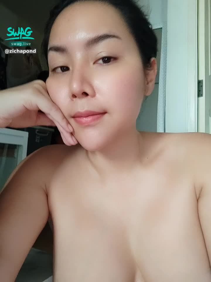  : i need to shower 🚿!  #morning