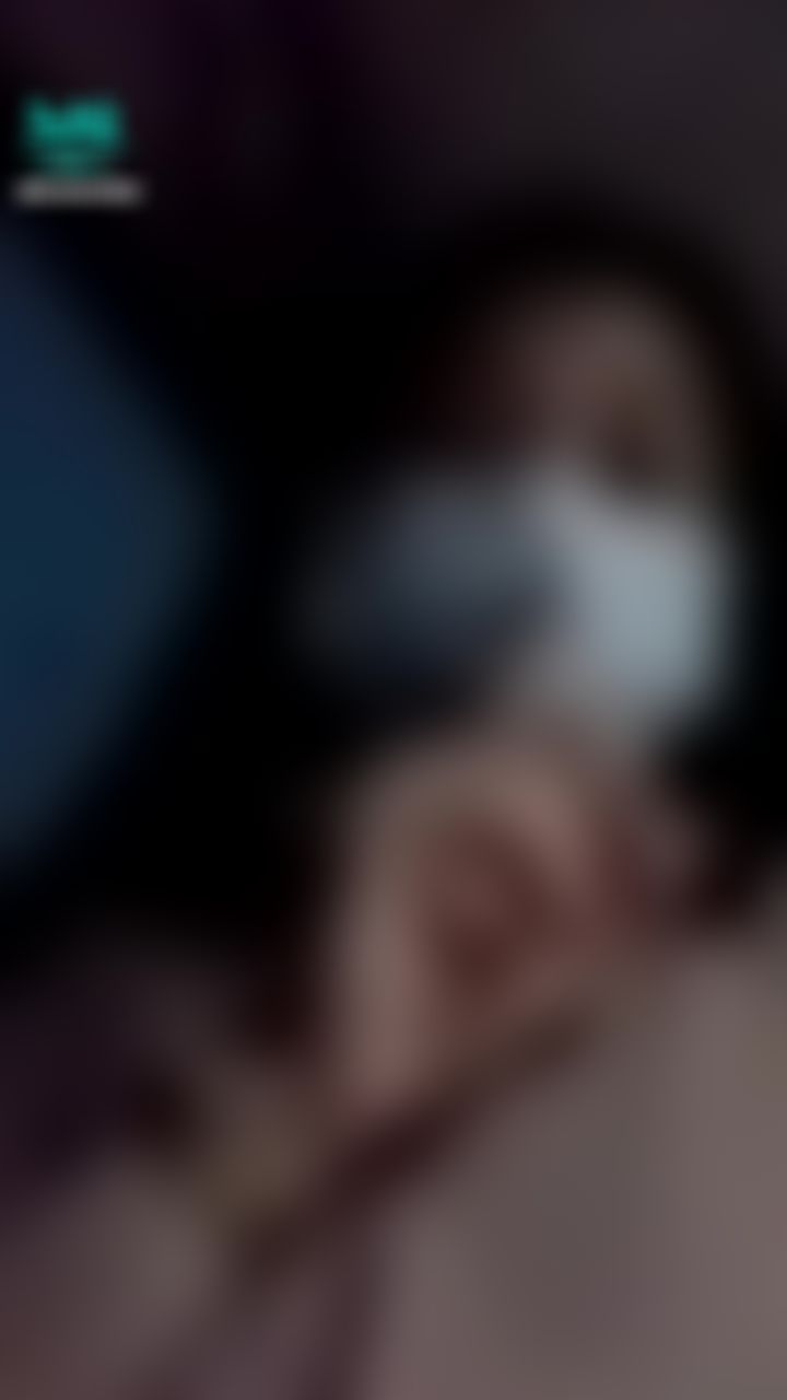 loveevelyn : 噓.....這是我們的秘密喲
在uber上繼續....😈😈😈