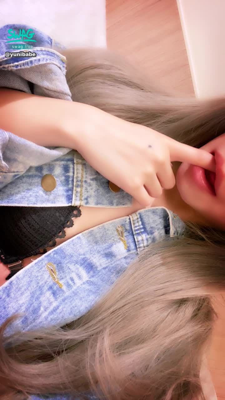 yunibabe : 一個通關密語一週限用一次！
快來找我拿本週的通關密語❤️
買💎最高享有10%優惠😍

#本週鑽石女神💎 #一個通關密語一週限用一次！#買鑽最高可享10%優惠 #買越多送越多😍 #熱門🔥 #挑逗 #尤妮 #yuni #yunibabe