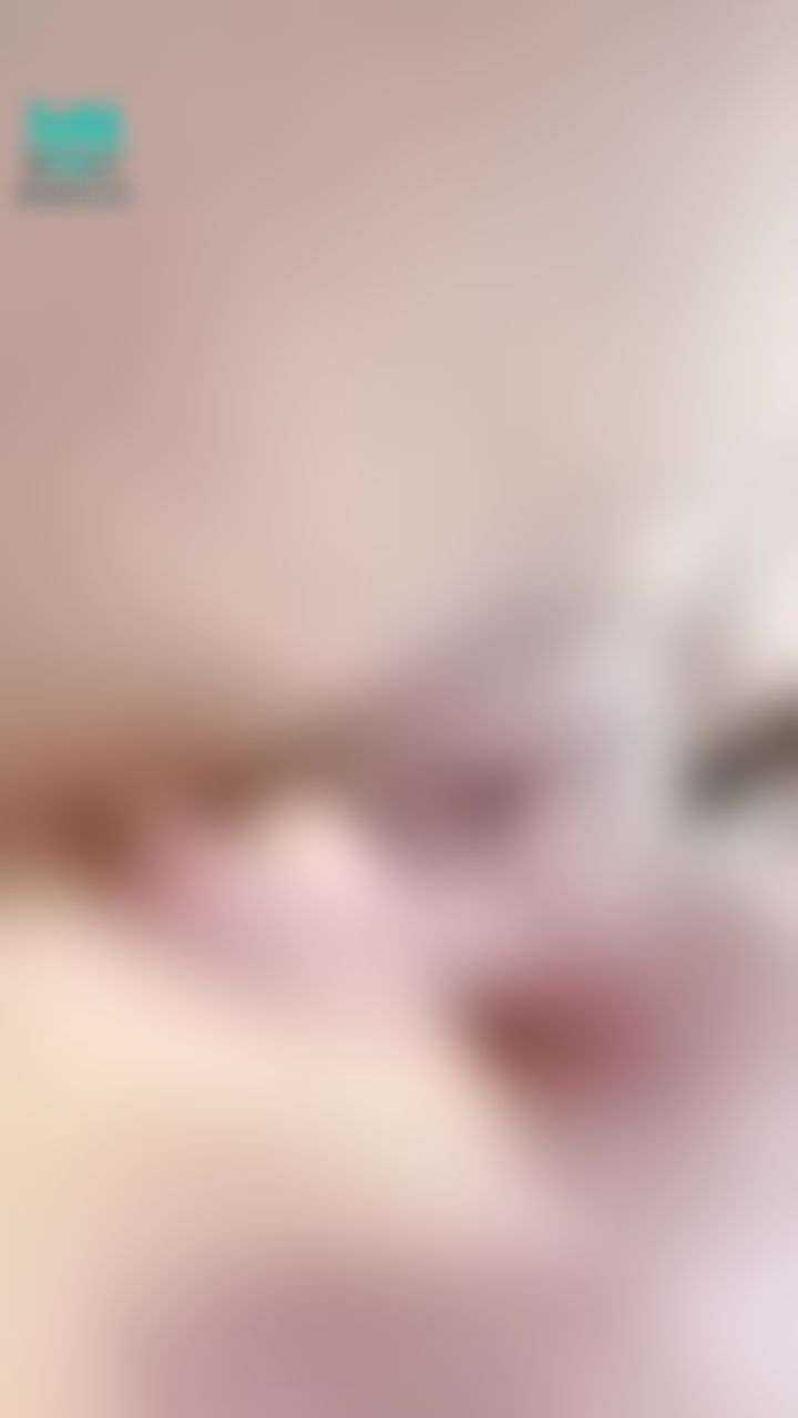 yunibabe : 肉棒整個被蜜穴吸住了‼️
噗滋噗滋的🥴冒了好多白漿呀~~~~~
ʏᴜɴɪ的穴穴水很多汁也很多🙈

#熱門🔥 #白汁 #淫水 #抽插 #慰慰 #嫩穴 #白虎 #一線鮑 #鮑 #粉嫩 #稚嫩 #無毛 #騷 #情色 #誘惑 #淫蕩 #呻吟 #小🌶️ #白皙 #sexy #小隻馬 #尤妮 #yuni #yunibabe