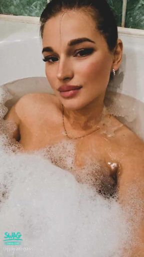 julyabigass : My Relax in the bath 💦 #生活  #性感 #露臉 #sexy #nice #nude