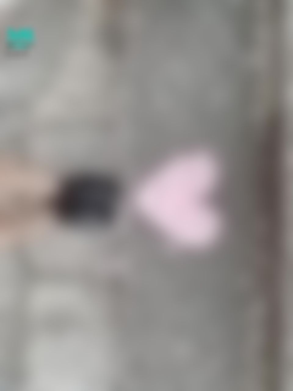 annbd : 小習慣 去到哪都要擺個花瓣愛心
