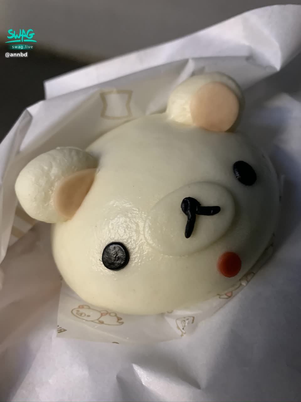 annbd : 熊熊包子🥺好想吃喔
雖然不好吃
但
很可愛啊