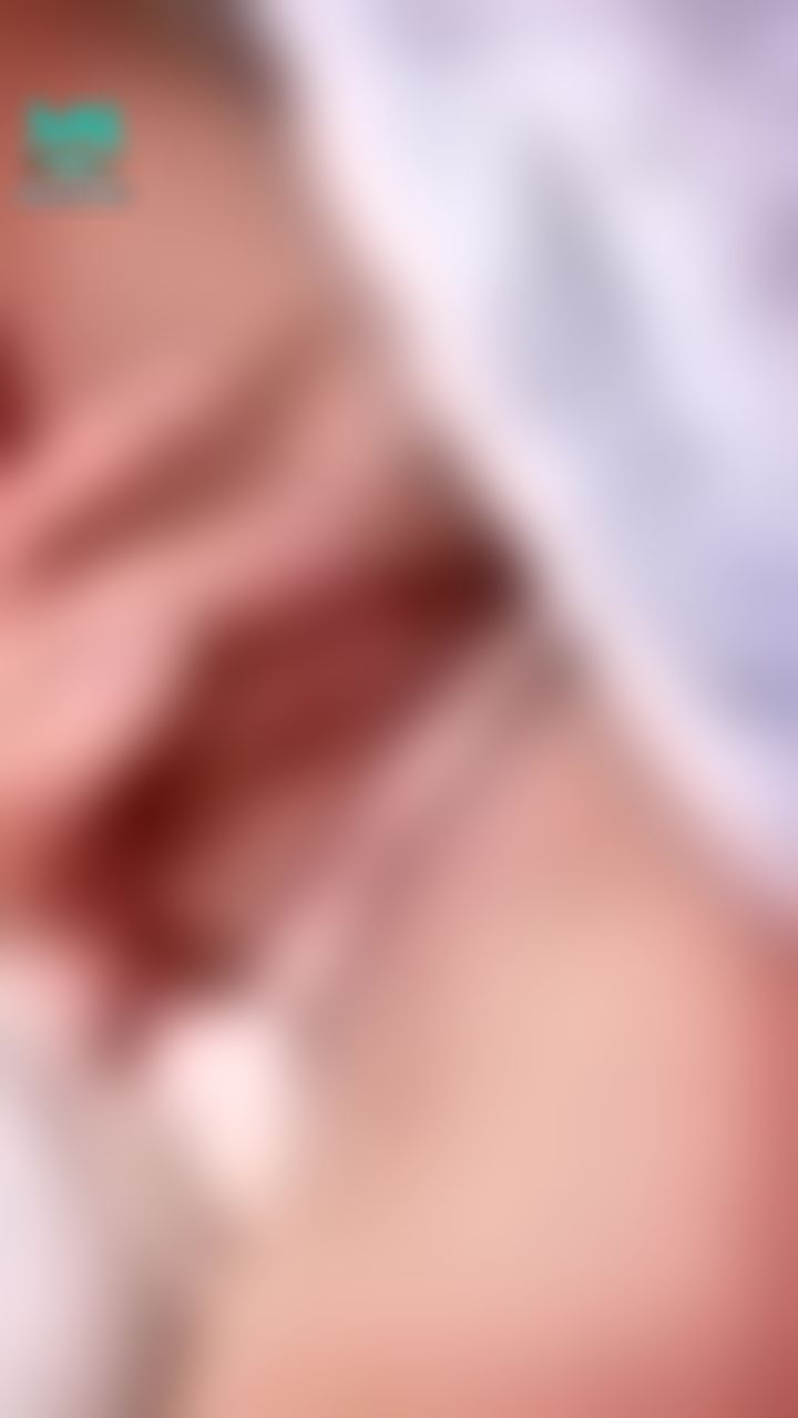 yunibabe : 粉穴好濕潤🤤色色牽絲❗️
用手手玩弄給哥哥看😈

#牽絲 #熱門🔥 #鮑 #白虎 #嫩鮑 #一線肥鮑 #hot #淫蕩 #性感 #挑逗 #小🌶️ #白皙 #誘惑 #情色 #sexy #小隻馬 #尤妮 #yuni #yunibabe