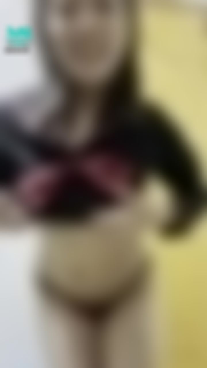 l******i : 小學妹誘惑哥哥的大肉棒💦清純性感又淫蕩🔥來抱著我抽插射不停吧😳
#制服 #裸體 #南半球 #舌頭 #學生服 #蝴蝶結 #乳頭 #乳房 #奶子 #胸部 #奶 #奶頭 #搖 #小穴 #穴穴 #美穴 #掰穴 #水穴 #抓奶 #臉奶穴同框 #性感 #淫蕩 #誘惑 #小丁 #丁字褲