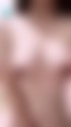 linlinbabe : 生理期來 但還是這麼騷🫣 好想…好想….偷偷拉開小褲褲已經濕成一片💦💦💦