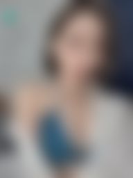 giajs : 你不理我的時候我的心都碎成二維碼了...
可是掃出來還是我好想你🙁
#然然日常 #比基尼