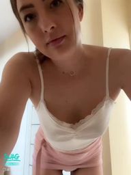 annabrii : #美尻 #愛撫