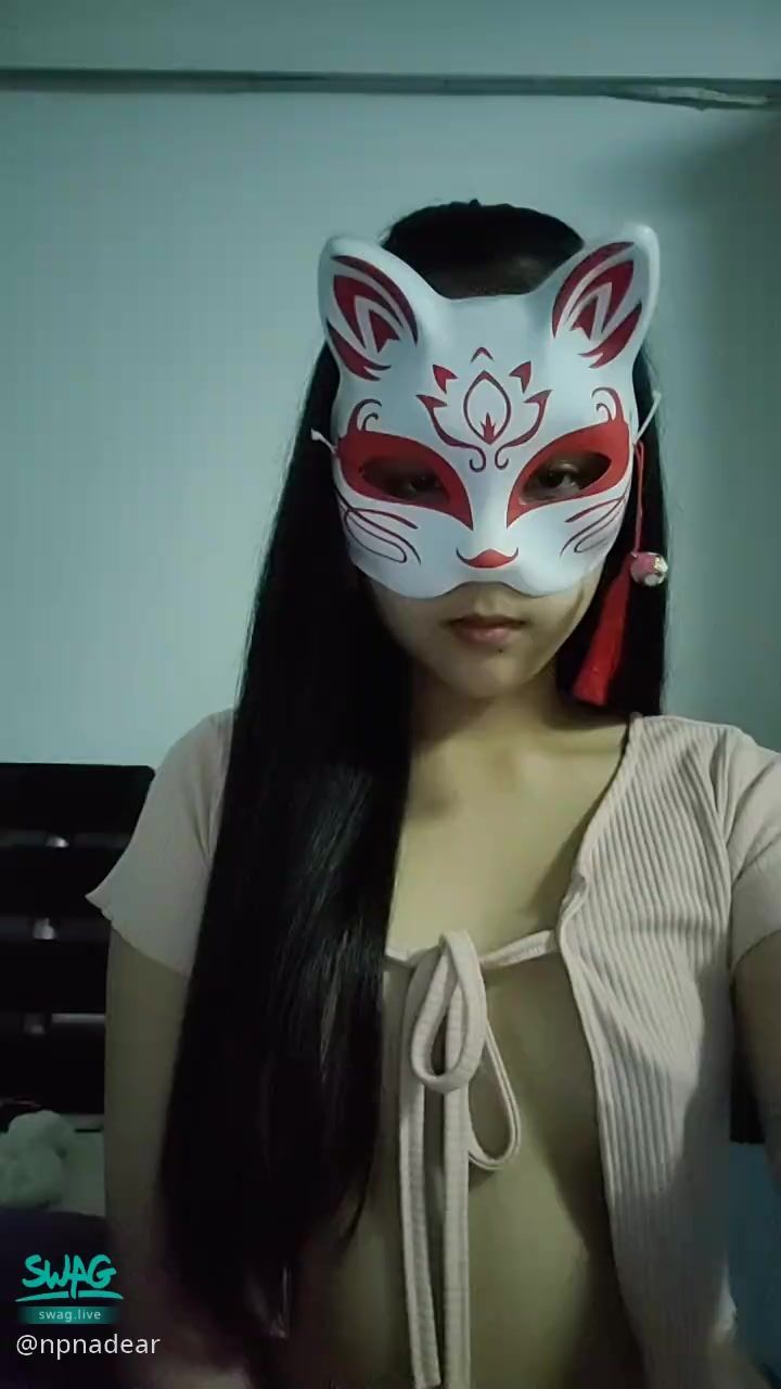 n******r : #愛撫