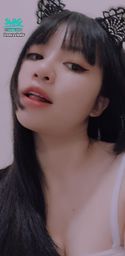 sexyylady : 全片露脸,腿台高高摸豆豆.
show face and body stroked the clitoris, raising my legs up high.
