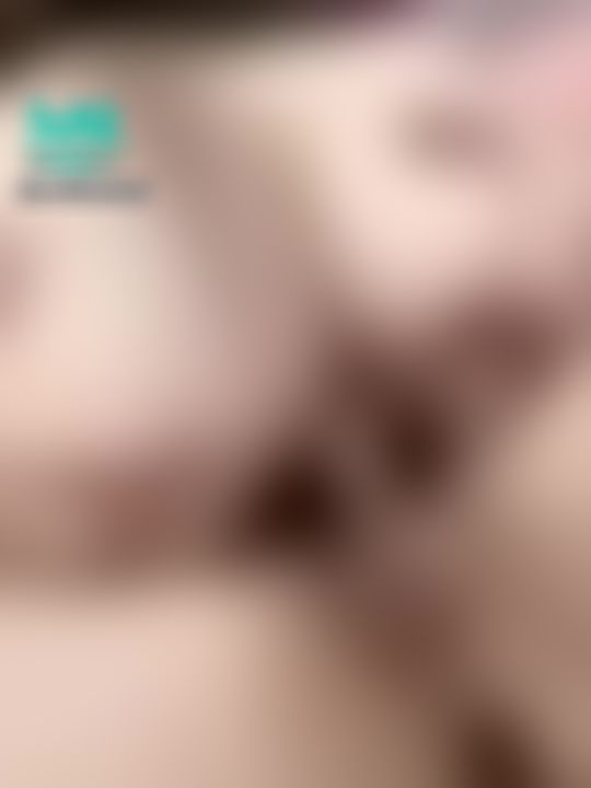 hua_063 : 這視角❤️不解鎖會後悔啦🤤女上近距離抽插視角❤️
看著肉棒進出我的淫穴…連屁眼都被看光光了…好爽….
要流汁了….
#必解鎖#福利#花花#實戰#無套