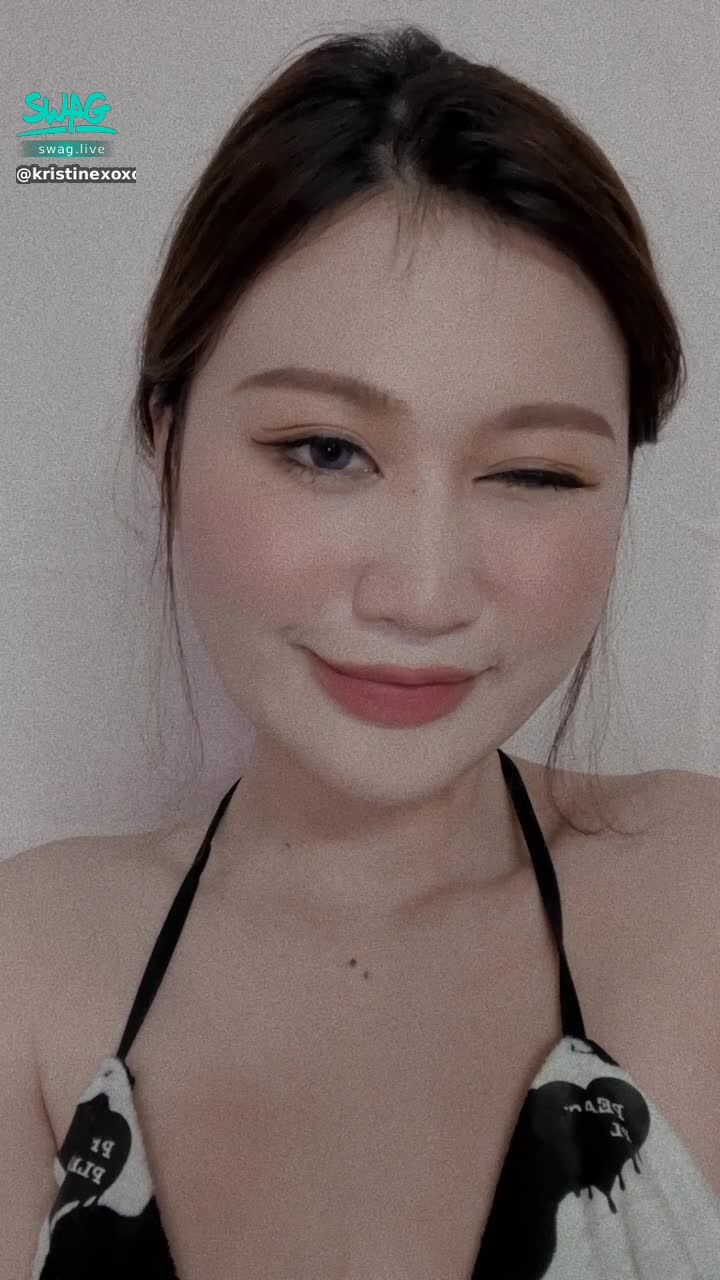  : The mobile phone was too hot to continue the live broadcast just now. Brothers who are watching the live broadcast can come to private message my video 🥰🥰 #阿嘿顏