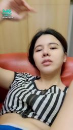 kikilinbabe : 腿抬高高的視角掰穴特寫