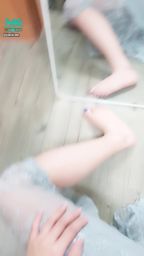 janicee : 不小心看到蕾絲下的小褲了😈
難得擦指甲油🌹
蕾絲長禮服🌸
一直跑出來的nu bra💖
三角地帶只用蕾絲蓋住😈
lace gown💙
#細肩帶 #禮服 #深V #低胸 #隱形胸罩 #美腿 #洋裝 #蕾絲 #肩膀 #黑髮 #乳溝 #赤腳 #指甲油 #長髮 #鎖骨 #赤腳 #裸足 #性感 #nubra #gown #lace #小褲