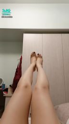 loveevelyn : 抬腿,女人想變美沒法懶😭😭😭
