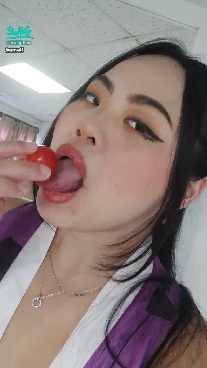 ameii : 🍅
