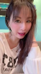 lovejulia : 亭亭今天美美的嗎❤️❤️❤️
5顆紫黑鑽可以換色色的影片喔❤️❤️
快私訊我吧❤️