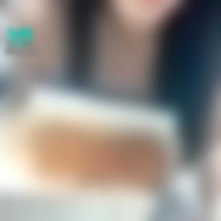  : 🍗
《薇薇不想ㄧ個人，10顆紫黑鑽濕💦薇薇🉐️客製現拍片片呦》
韓式炸雞，醬甜的很奇怪耶，吃炸雞就是要配可愛，那薇薇要配什麼？配哈尼好不好？來濕💦我
😘

🧝🏻‍♀️美騷氣息vivi的第一隻長片粉粉請享用
喜歡麻煩幫我按讚👍
https://go.swag.live/P9hksoBFhiXaYkGs8

㊙️包月vip 

💎
懂你的人，才配得上你的餘生。
🎀

20:000-22:00&早上下午不定時出沒
 送首頁指定禮物🎁得隱藏版片片
 濕訊讓你射好舒服睡😴