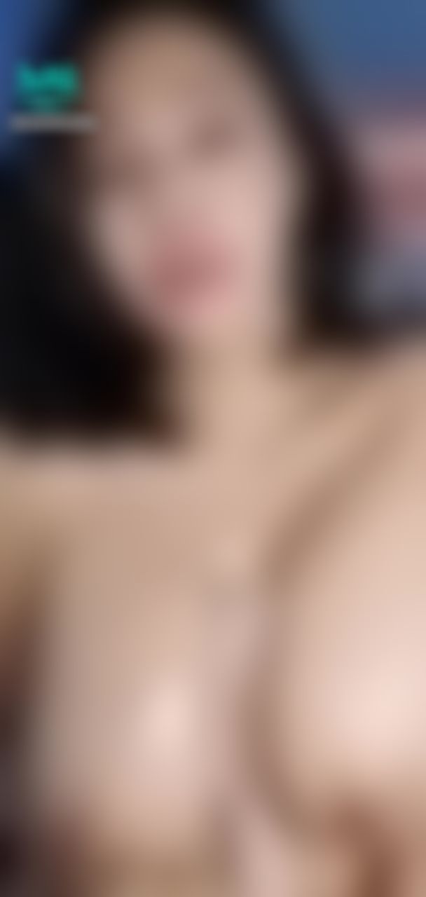 dirtymommy : I wanna treat your dick like this 😋
